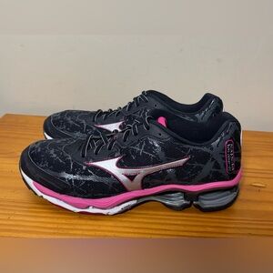 Mizuno Wave Creation 16 Running Shoes Sneakers Womans sz 9 Orig $160